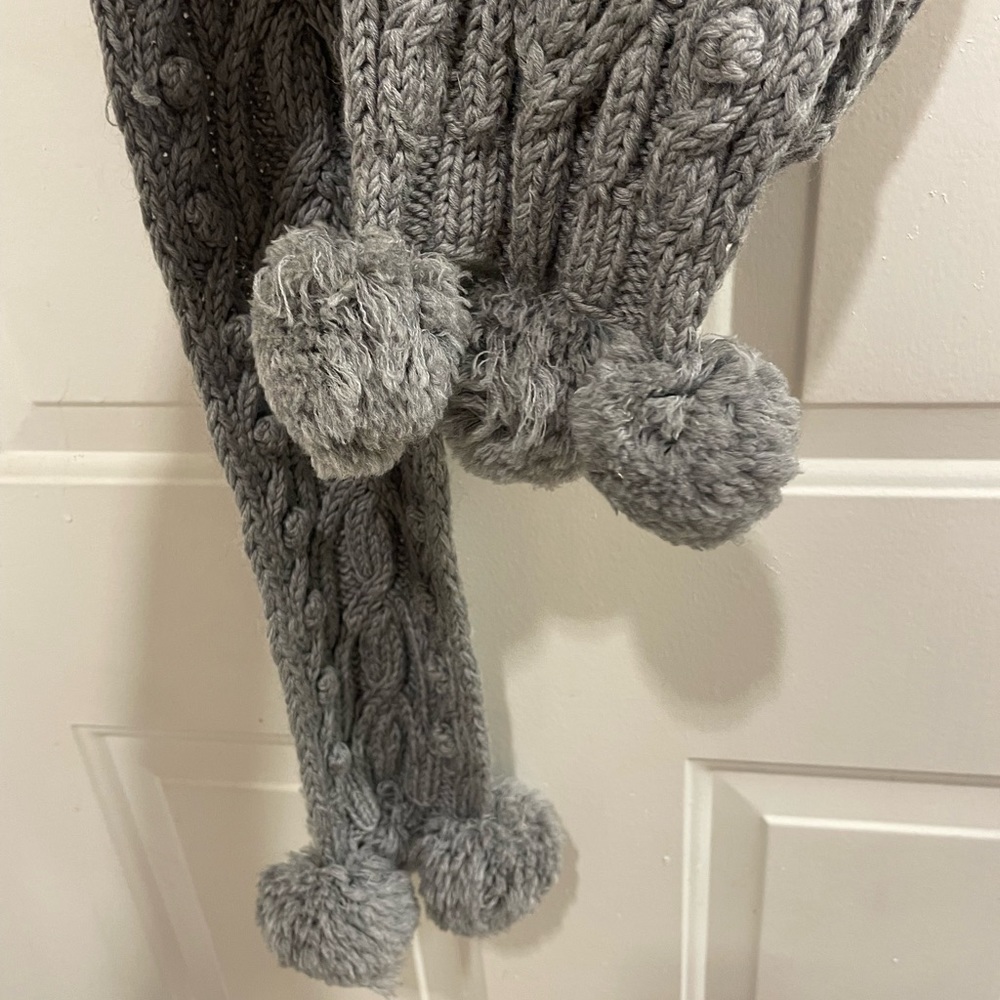 J Crew gray cable knit pom pom scarf - Picture 3 of 9
